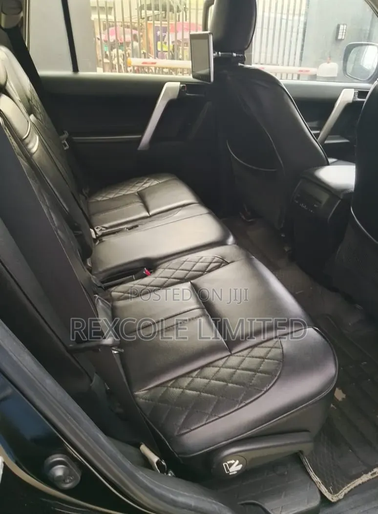 Toyota Land Cruiser Prado 2020 Black