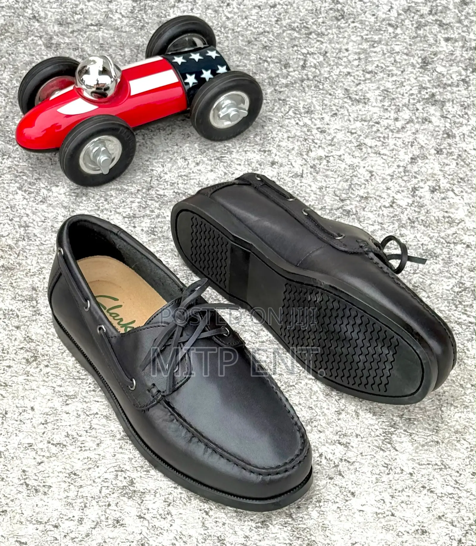 Clarks Mocassin Leather Loafers