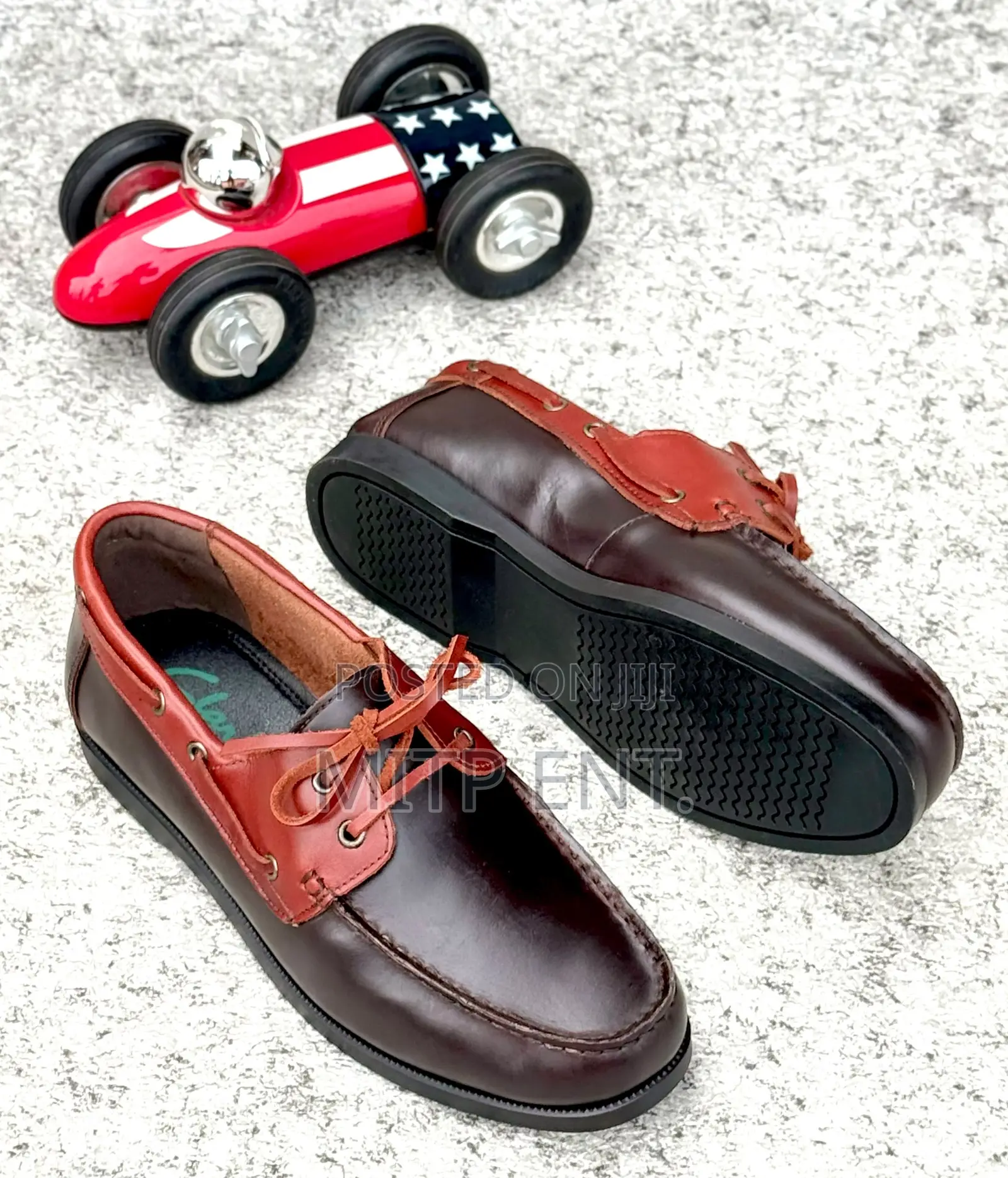 Clarks Mocassin Leather Loafers