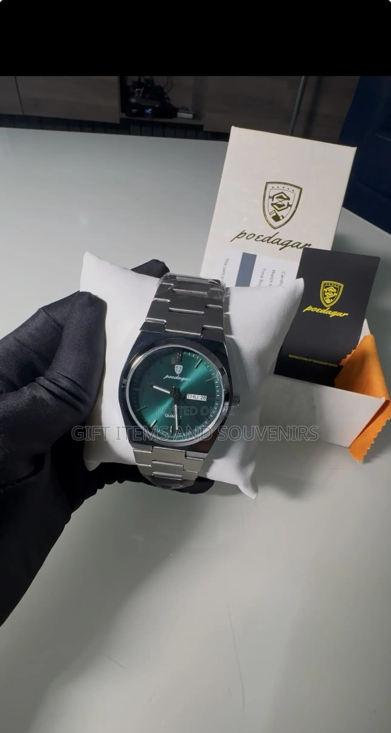 Poedagar Wristwatch