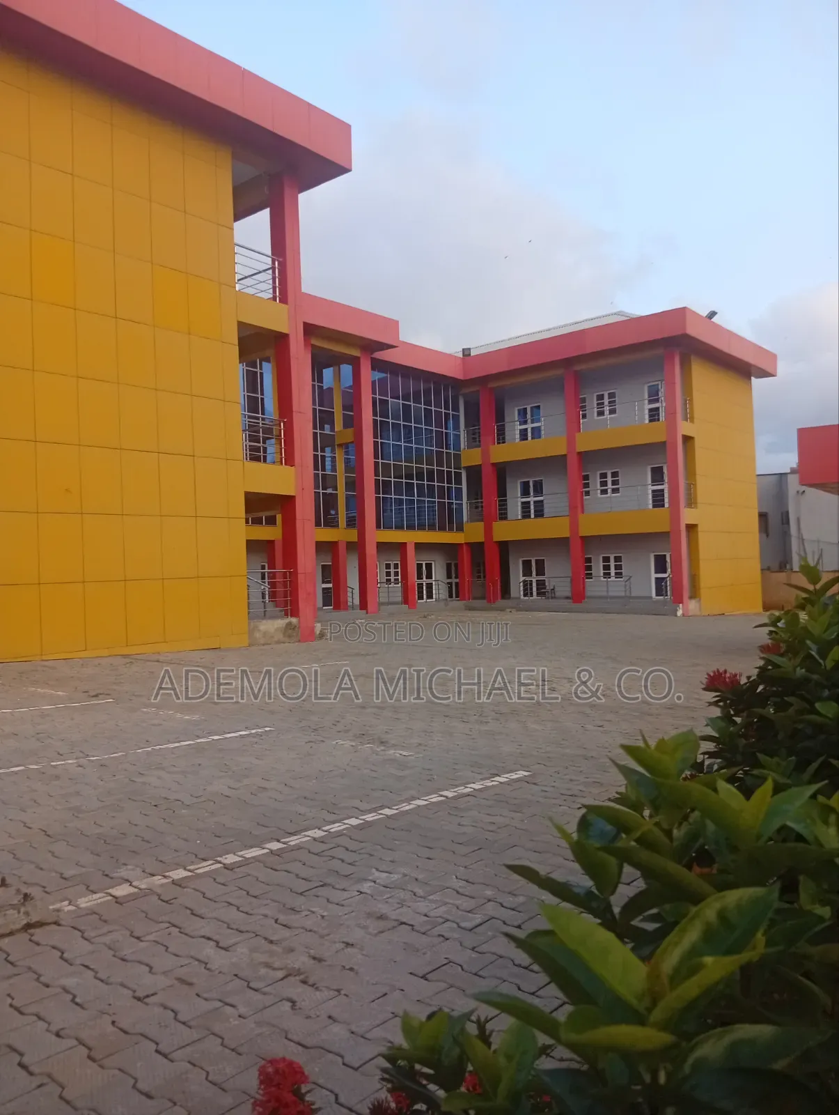 Plaza for Sale in Wuse Zones