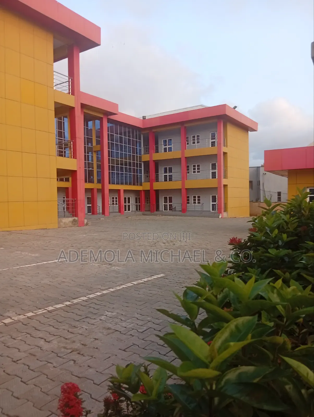 Plaza for Sale in Wuse Zones