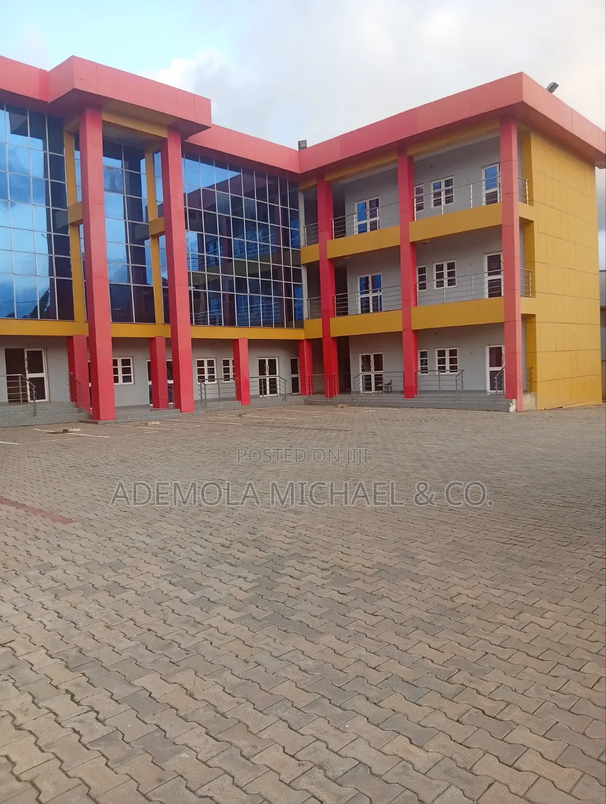 Plaza for Sale in Wuse Zones