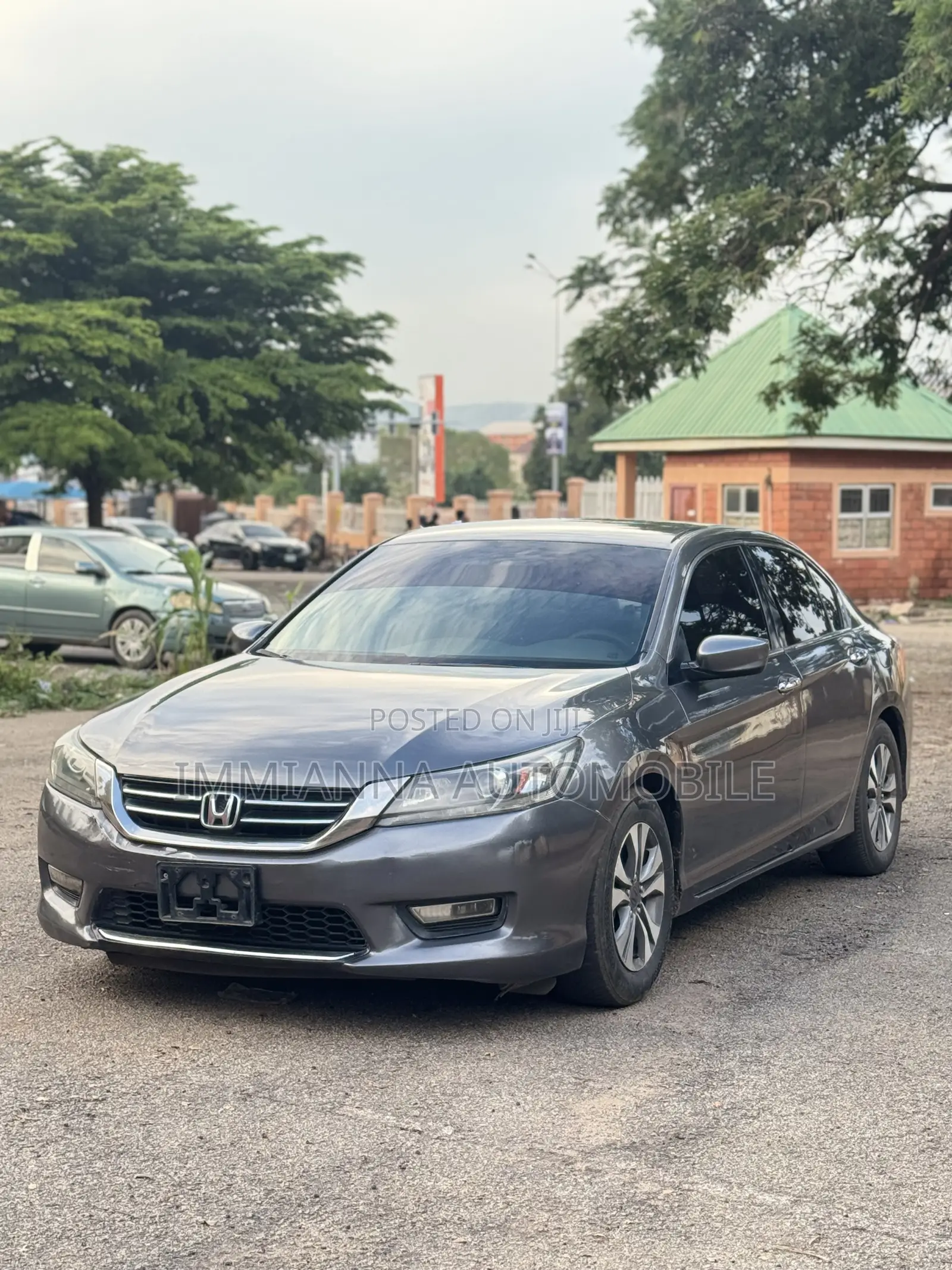 Honda Accord EX-L 4dr Sedan FWD (2.4L 4cyl 2A) 2013 Gray