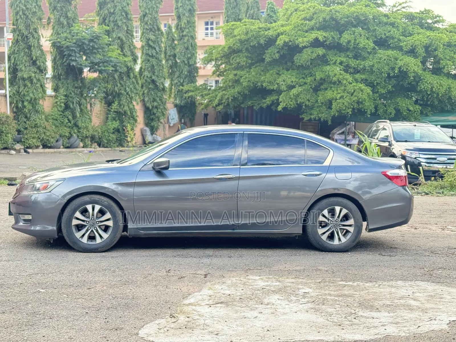 Honda Accord EX-L 4dr Sedan FWD (2.4L 4cyl 2A) 2013 Gray