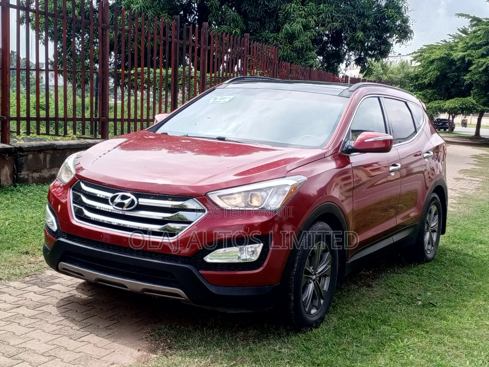 Hyundai Santa Fe 2016 Red