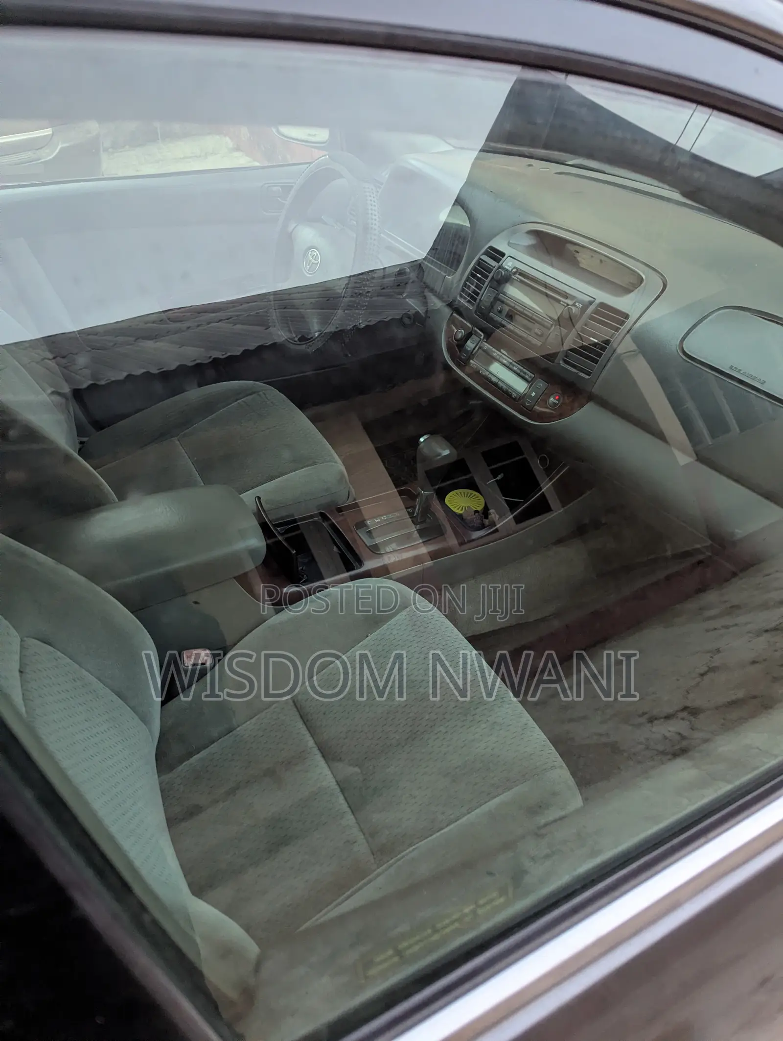 Toyota Camry XLE 4dr Sedan (2.4L 4cyl 4A) 2004 Gray