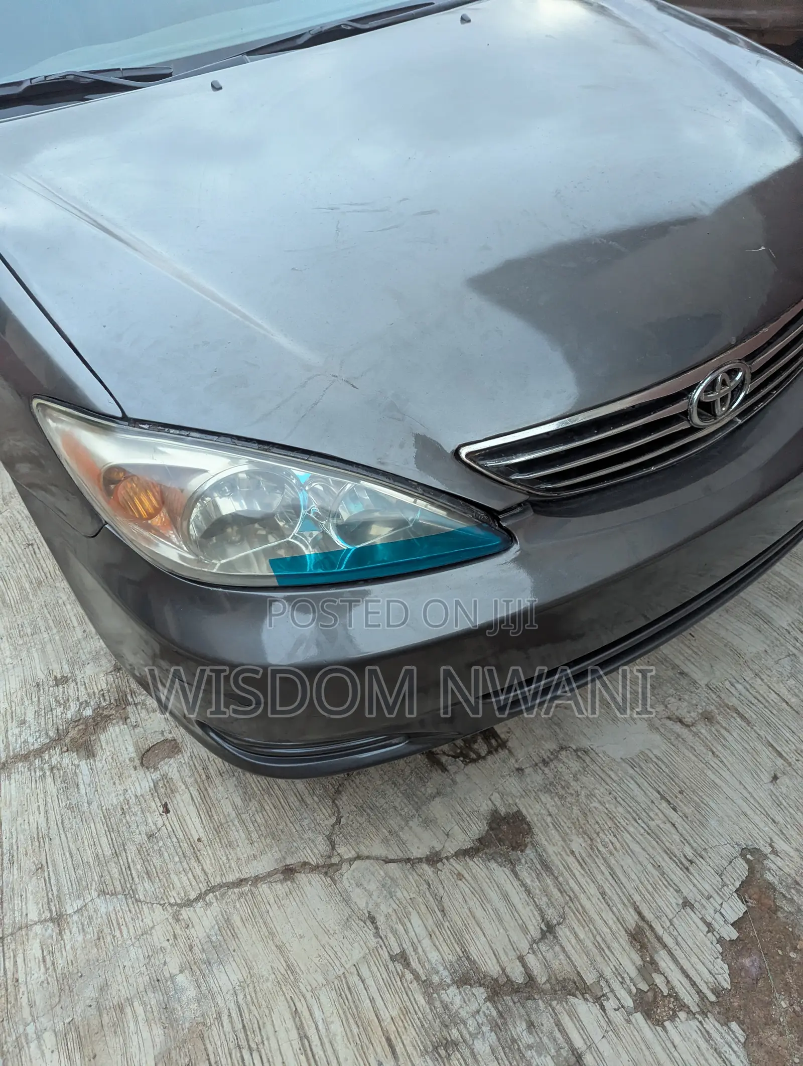 Toyota Camry XLE 4dr Sedan (2.4L 4cyl 4A) 2004 Gray