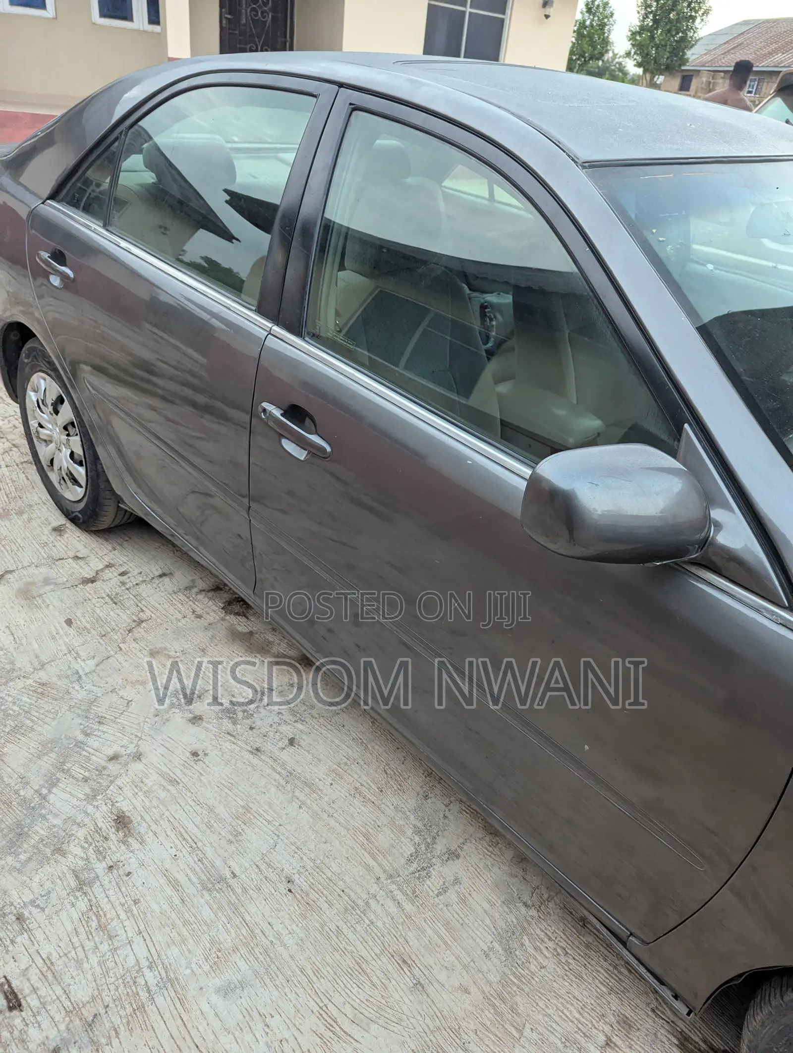 Toyota Camry XLE 4dr Sedan (2.4L 4cyl 4A) 2004 Gray