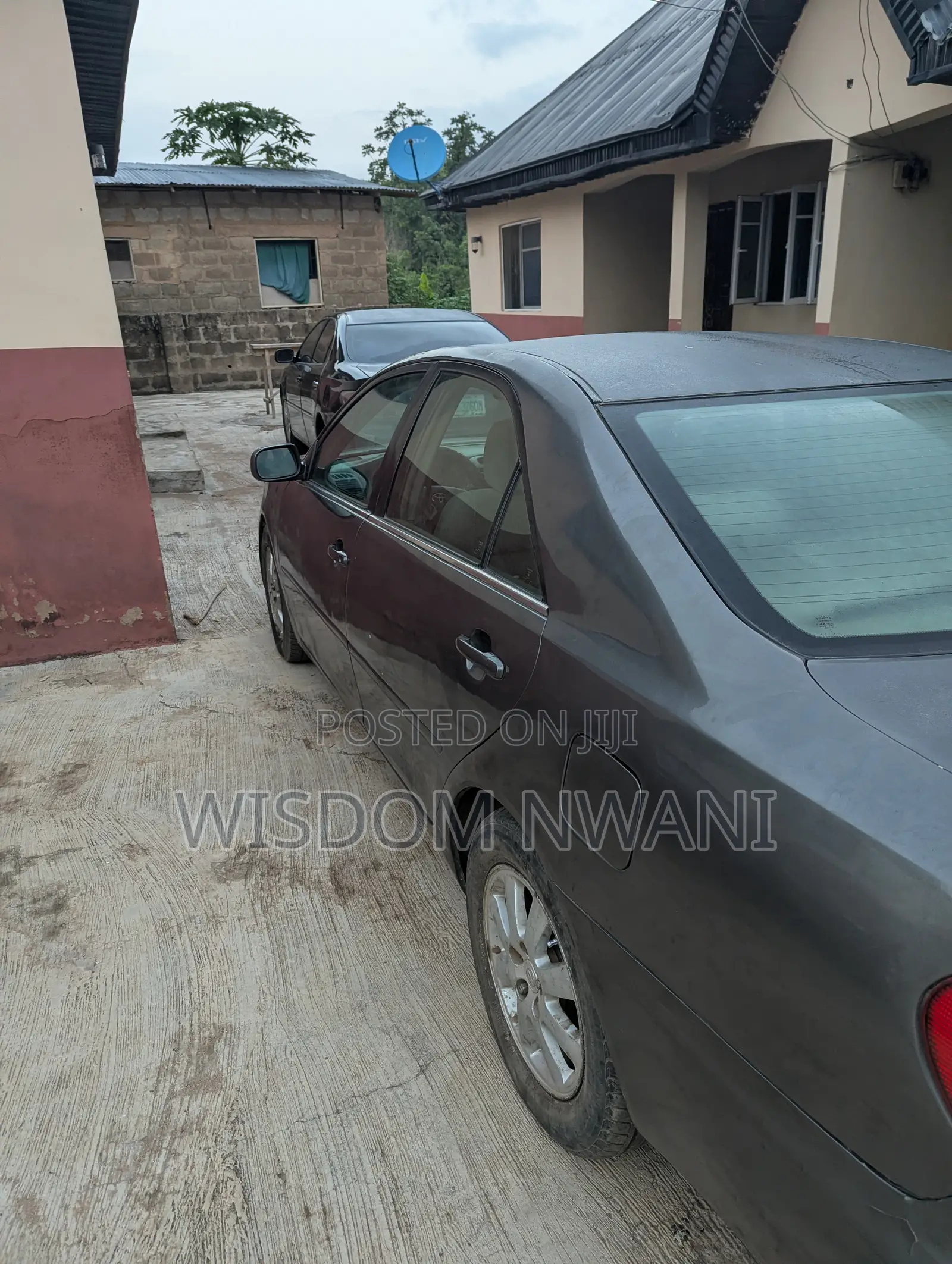 Toyota Camry XLE 4dr Sedan (2.4L 4cyl 4A) 2004 Gray