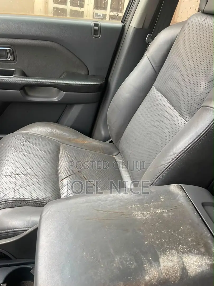 Honda Pilot 2006 Black