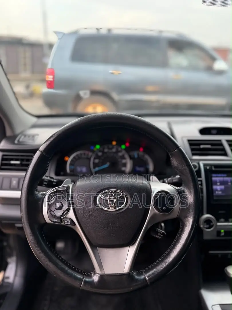 Toyota Camry 2014 Black