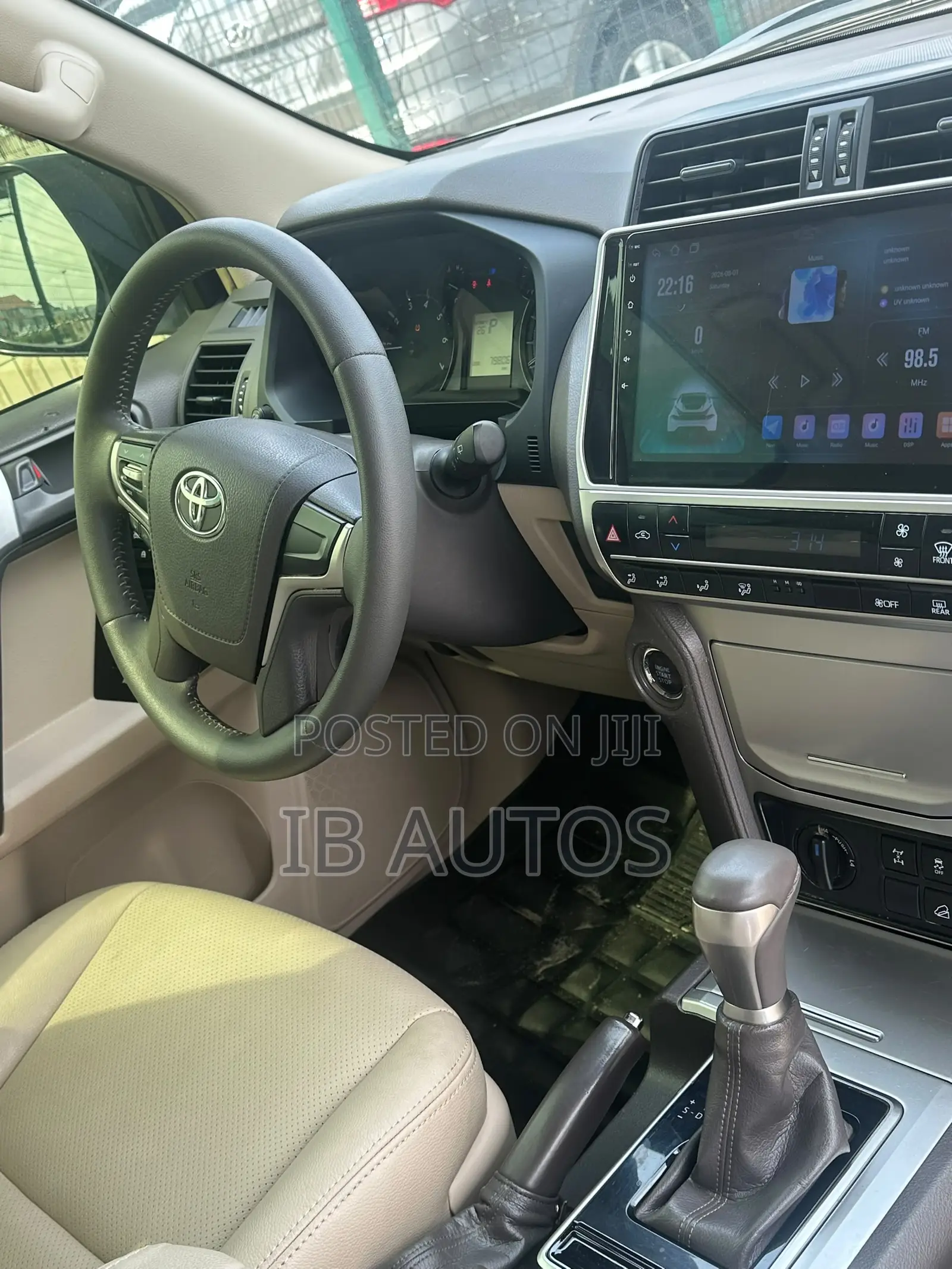 Toyota Land Cruiser Prado 4.0 Petrol TX-L 2018 White