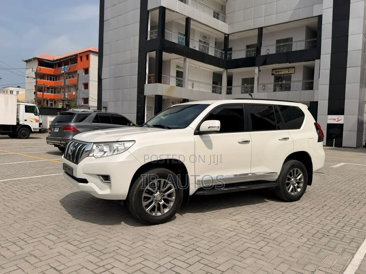 Toyota Land Cruiser Prado 4.0 Petrol TX-L 2018 White