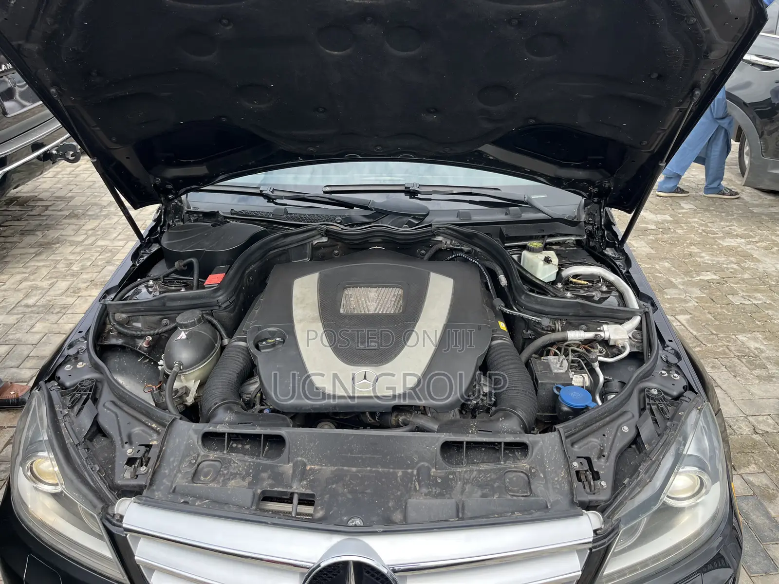 Mercedes-Benz C300 Luxury 4Matic Sedan AWD (3.0L 6cyl 7A) 2012 Black