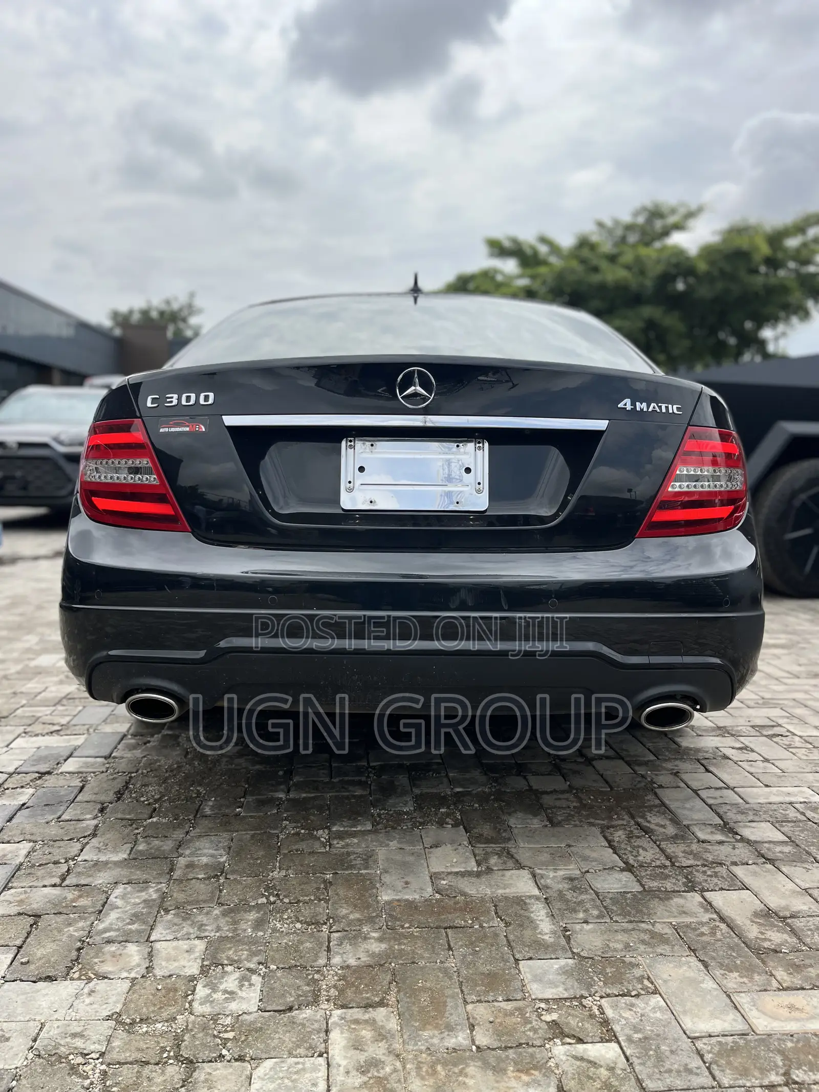 Mercedes-Benz C300 Luxury 4Matic Sedan AWD (3.0L 6cyl 7A) 2012 Black
