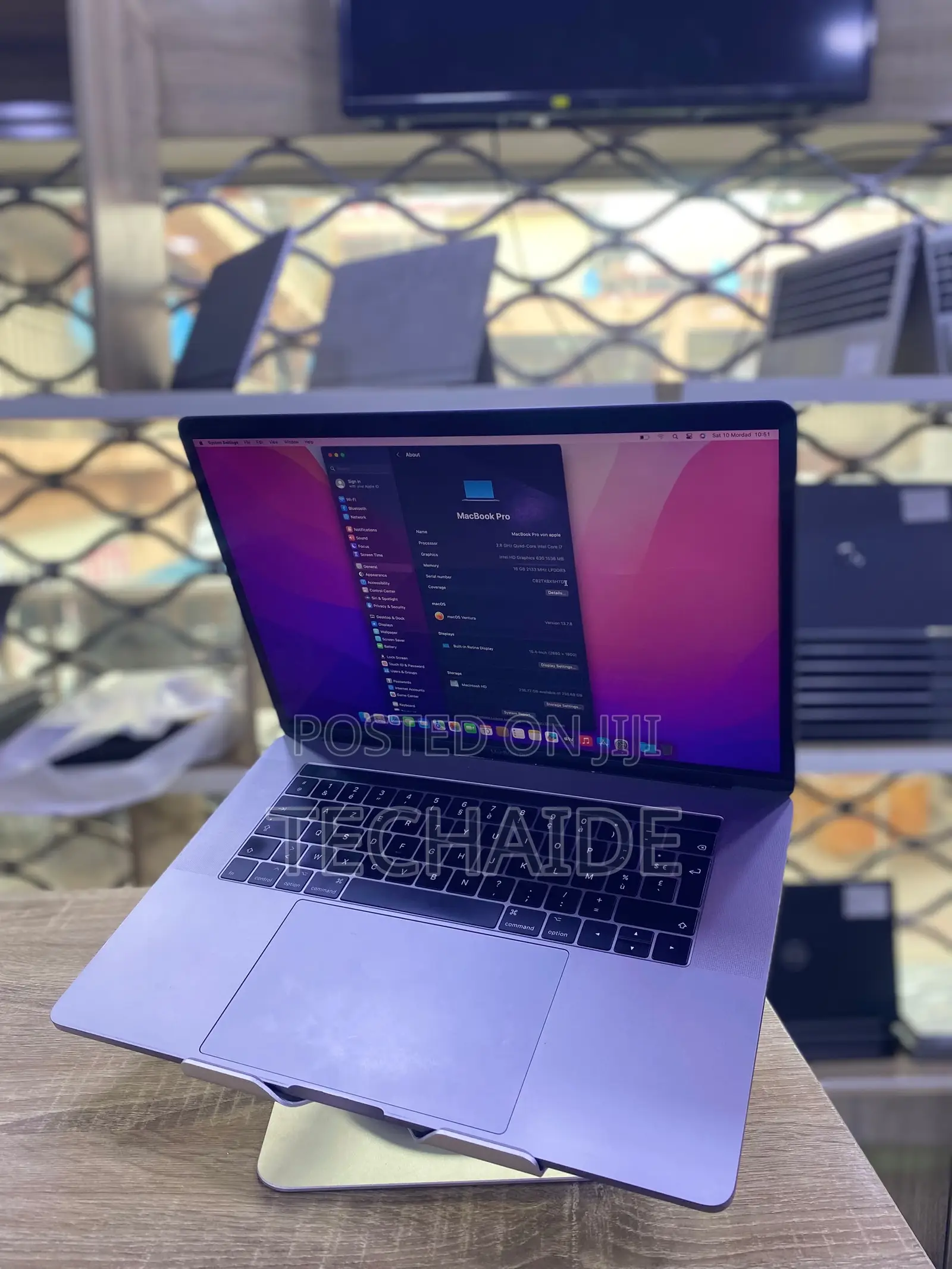 Laptop Apple MacBook Pro 2017 16GB Intel Core i7 SSD 256GB