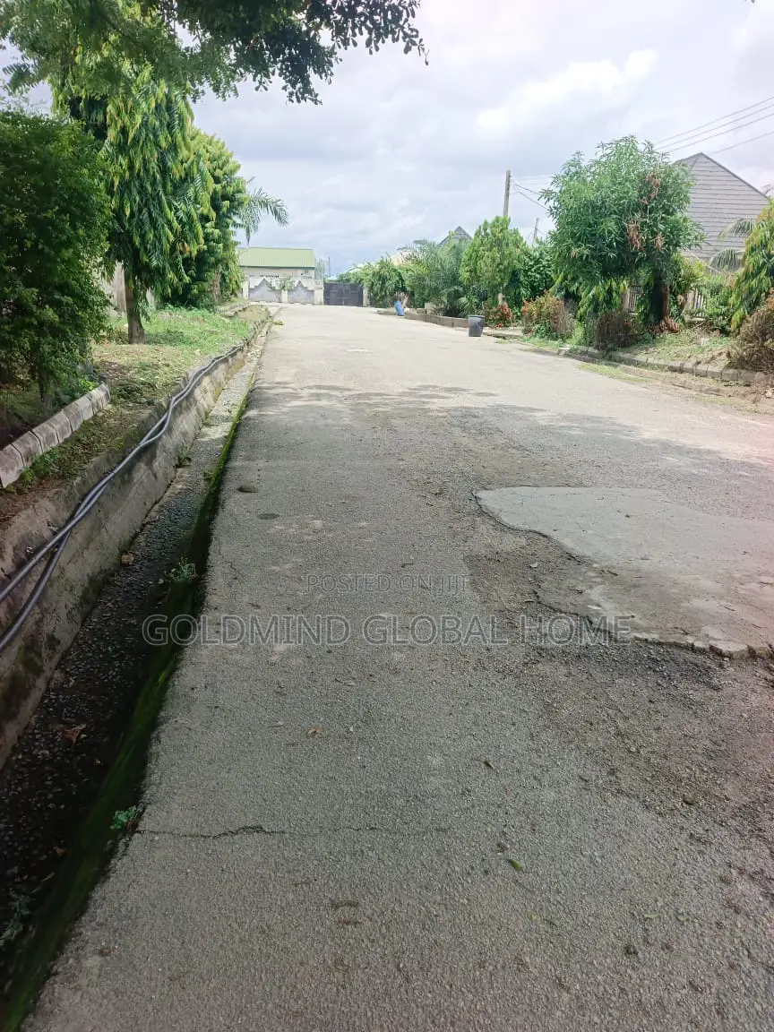 700SQM. Estate Plots for Duplex for Sale in Apo