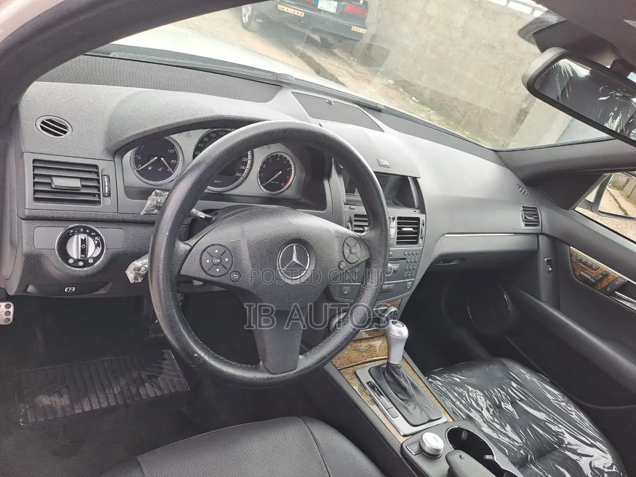 Mercedes-Benz C300 Luxury Sedan RWD (3.0L 6cyl 7A) 2008 White