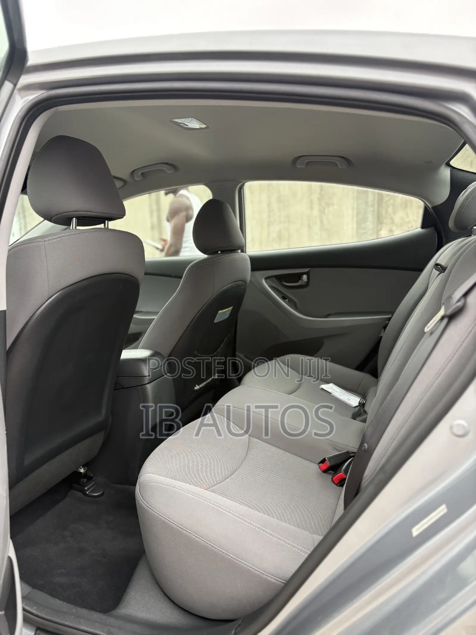 Hyundai Elantra Limited 2012 Gray