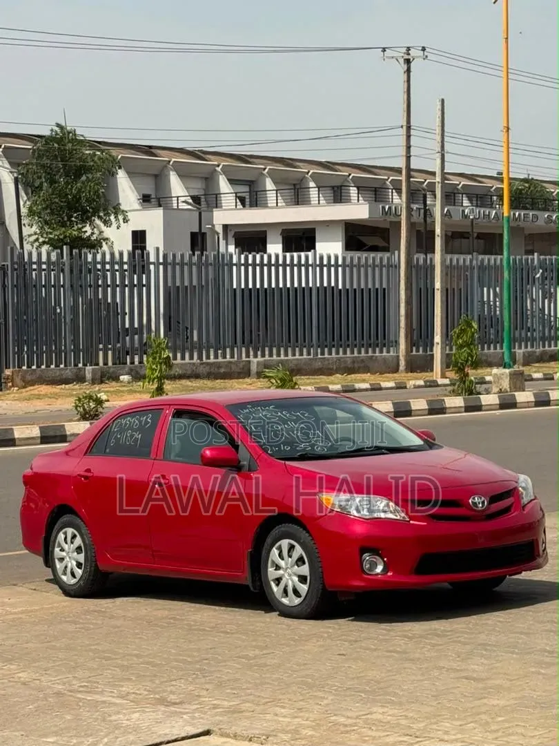 Toyota Corolla 2012 Red