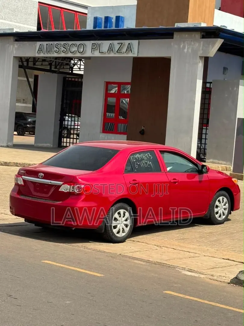 Toyota Corolla 2012 Red