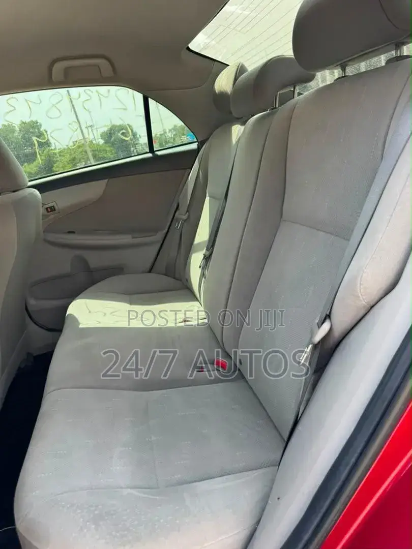 Toyota Corolla 2012 Red