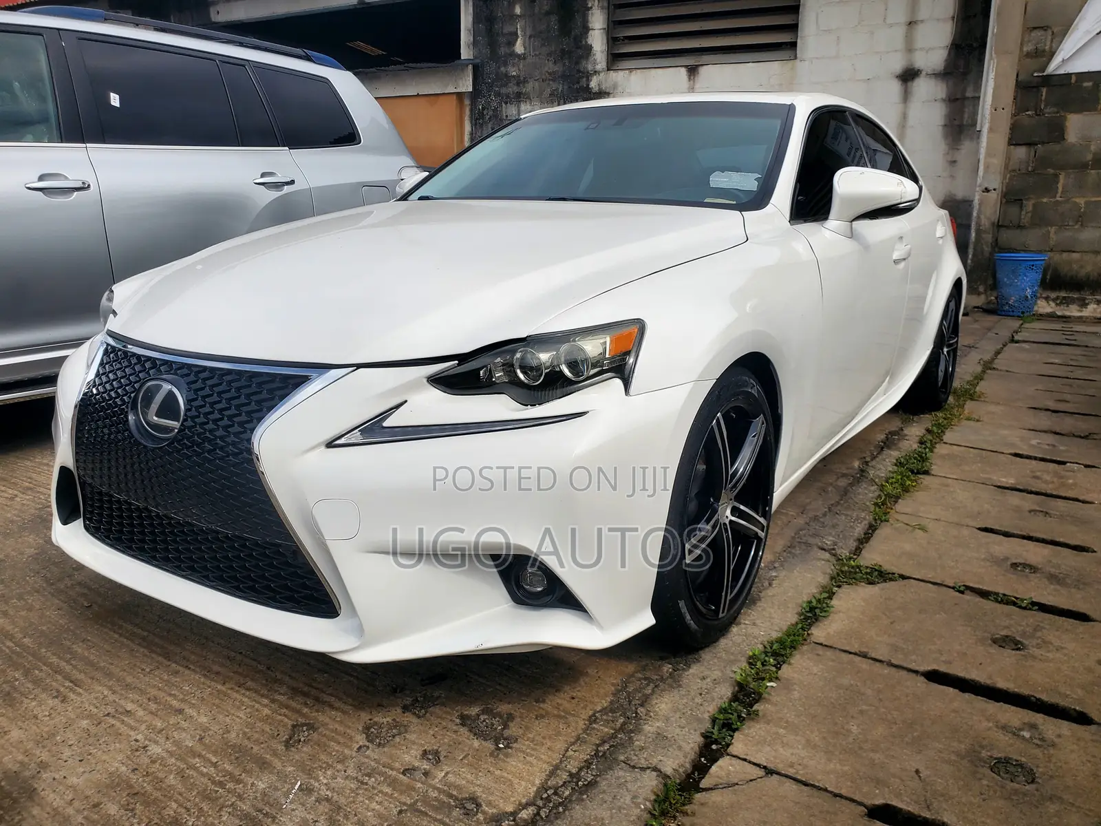Lexus IS 350 AWD 2014 White