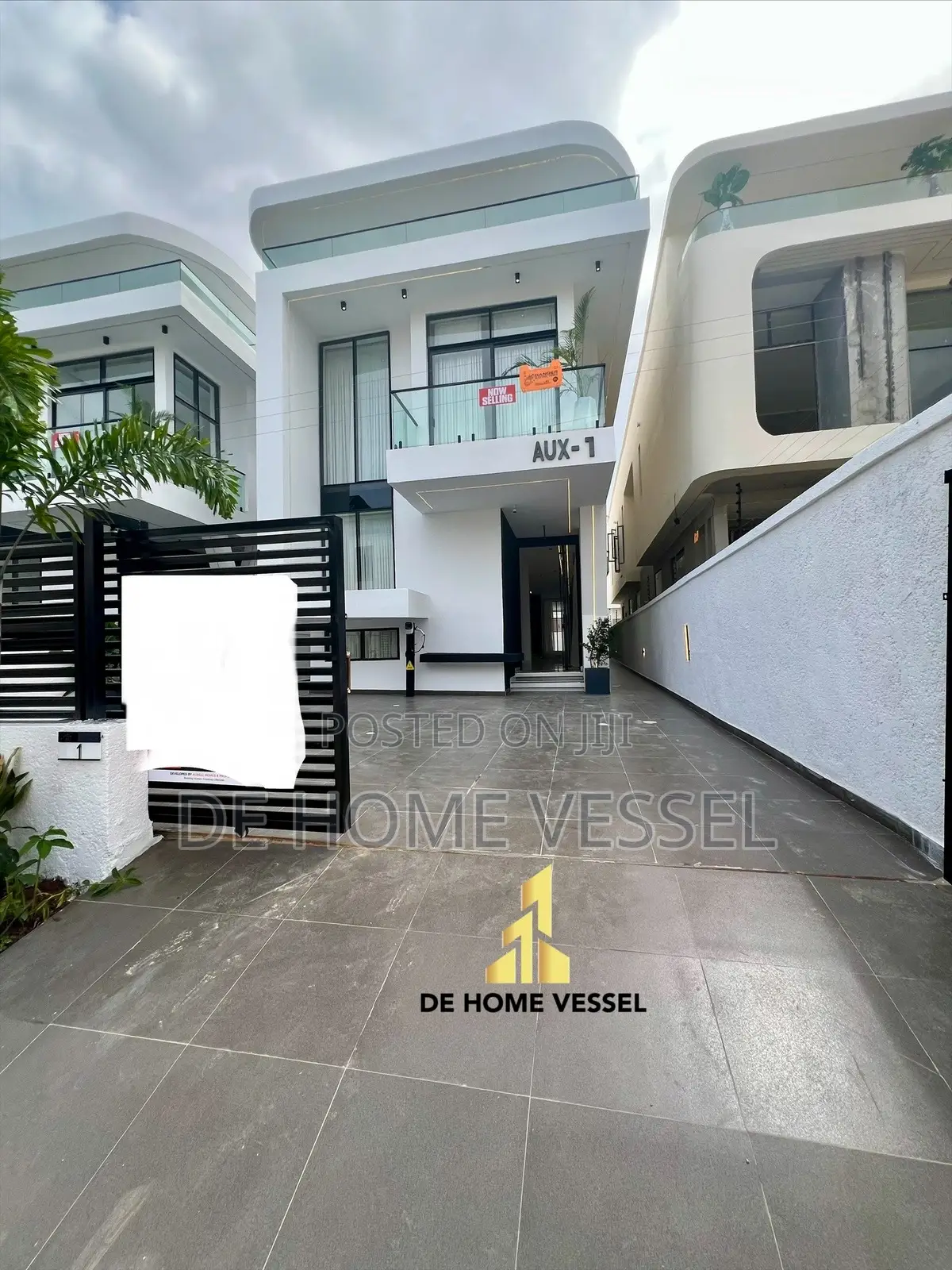 5bdrm Duplex in Lekki for sale
