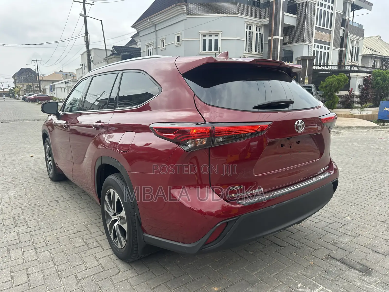 Toyota Highlander XLE AWD 2020 Red