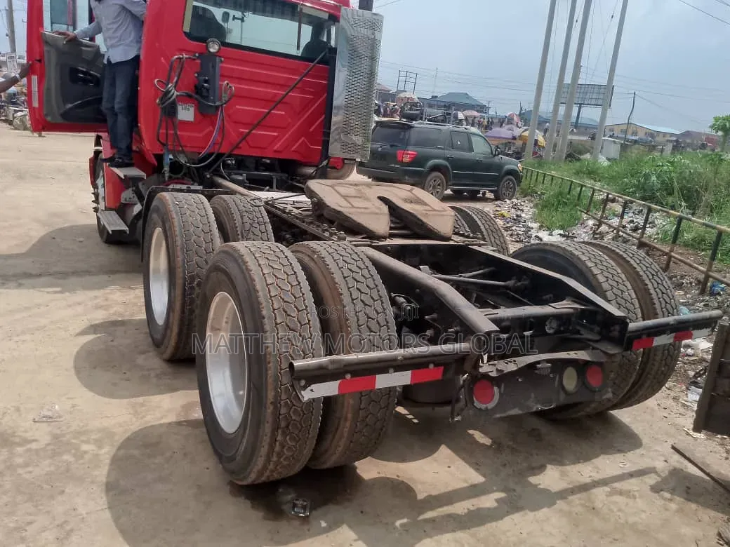 Direct Tokunbo America International Prostar Premium Truck Head .