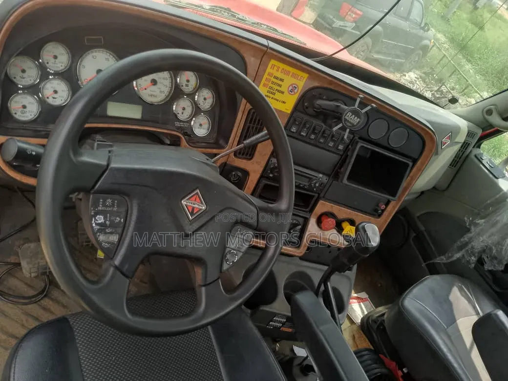 Direct Tokunbo America International Prostar Premium Truck Head .