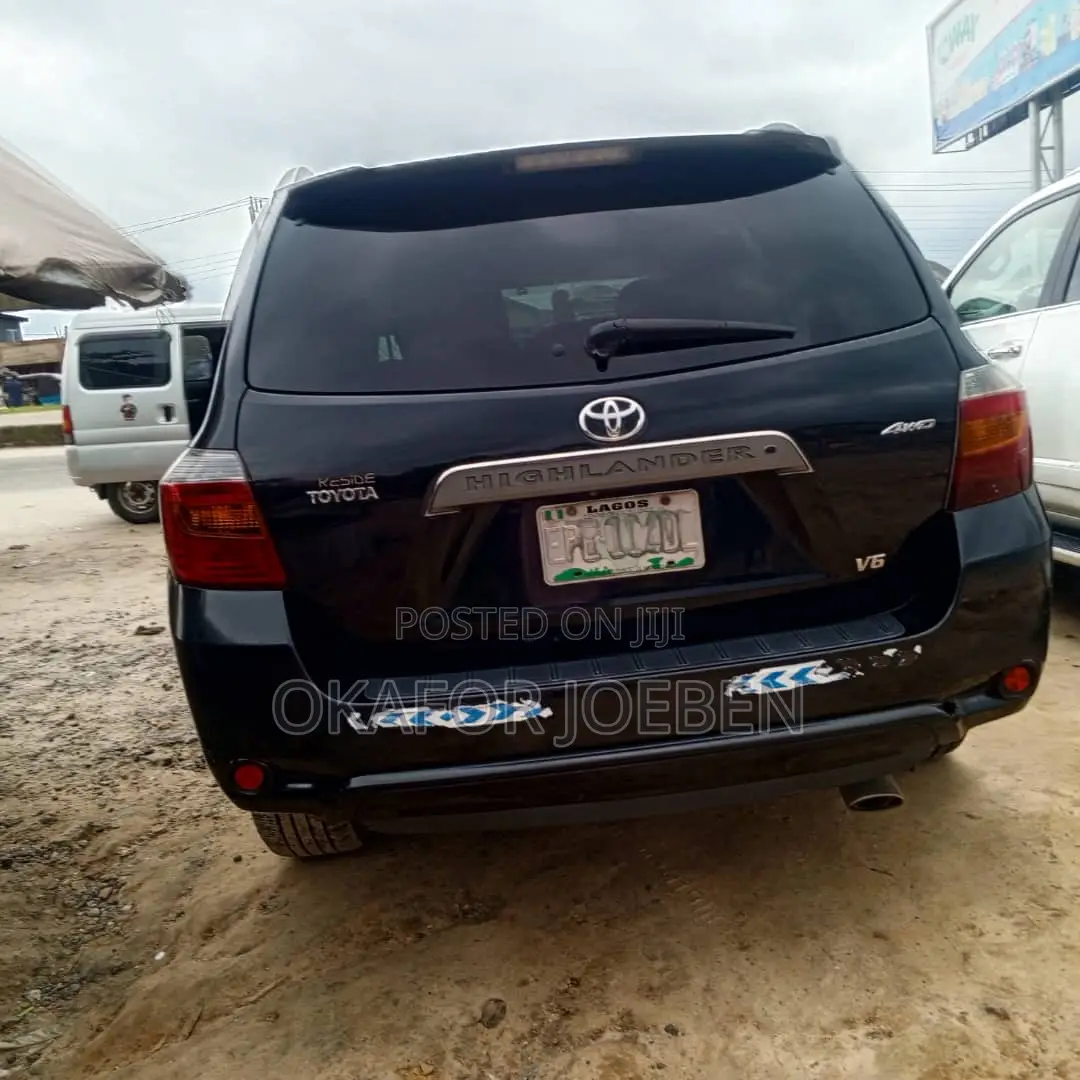 Toyota Highlander Sport 2010 Black