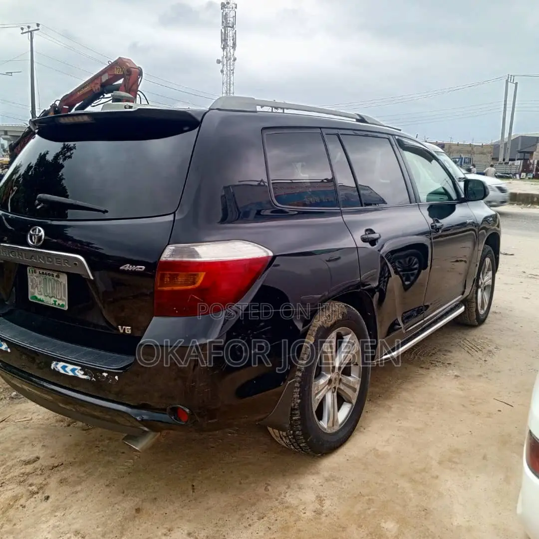 Toyota Highlander Sport 2010 Black