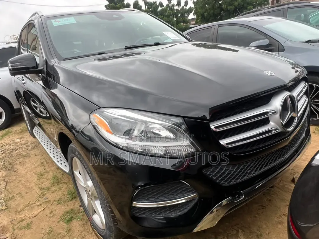 Mercedes-Benz GLE-Class 2017 Black