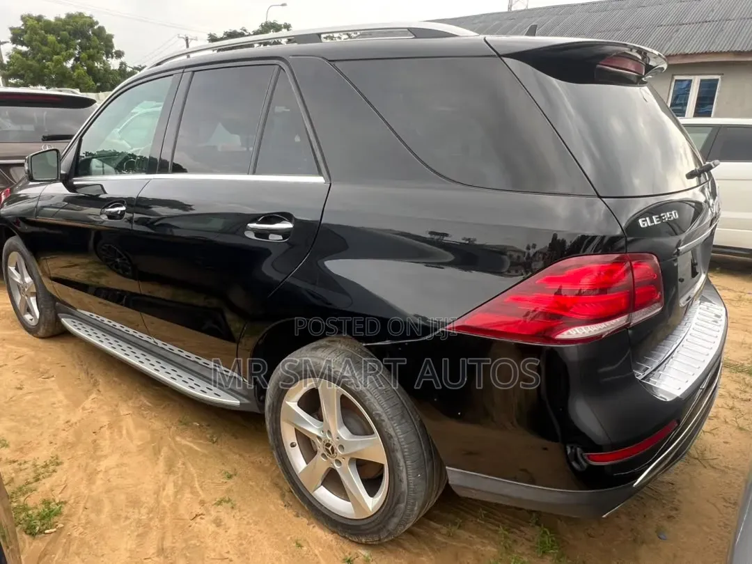 Mercedes-Benz GLE-Class 2017 Black