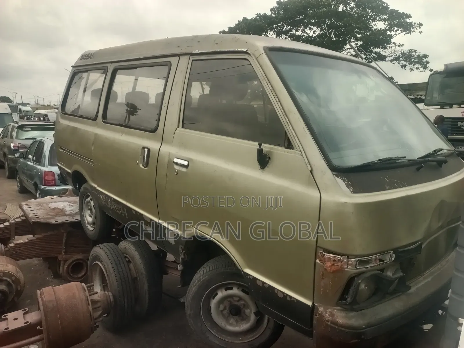 Nissan Vanette 1999 Brown