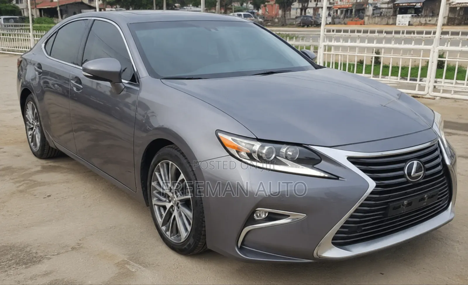 Lexus ES 2021 Gray