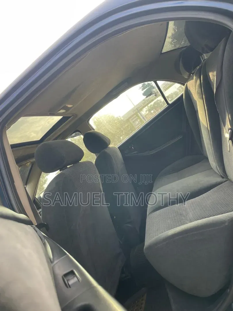 Toyota Corolla 2005 Blue