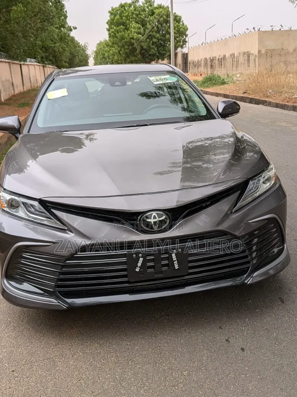 Toyota Camry 2024 Silver