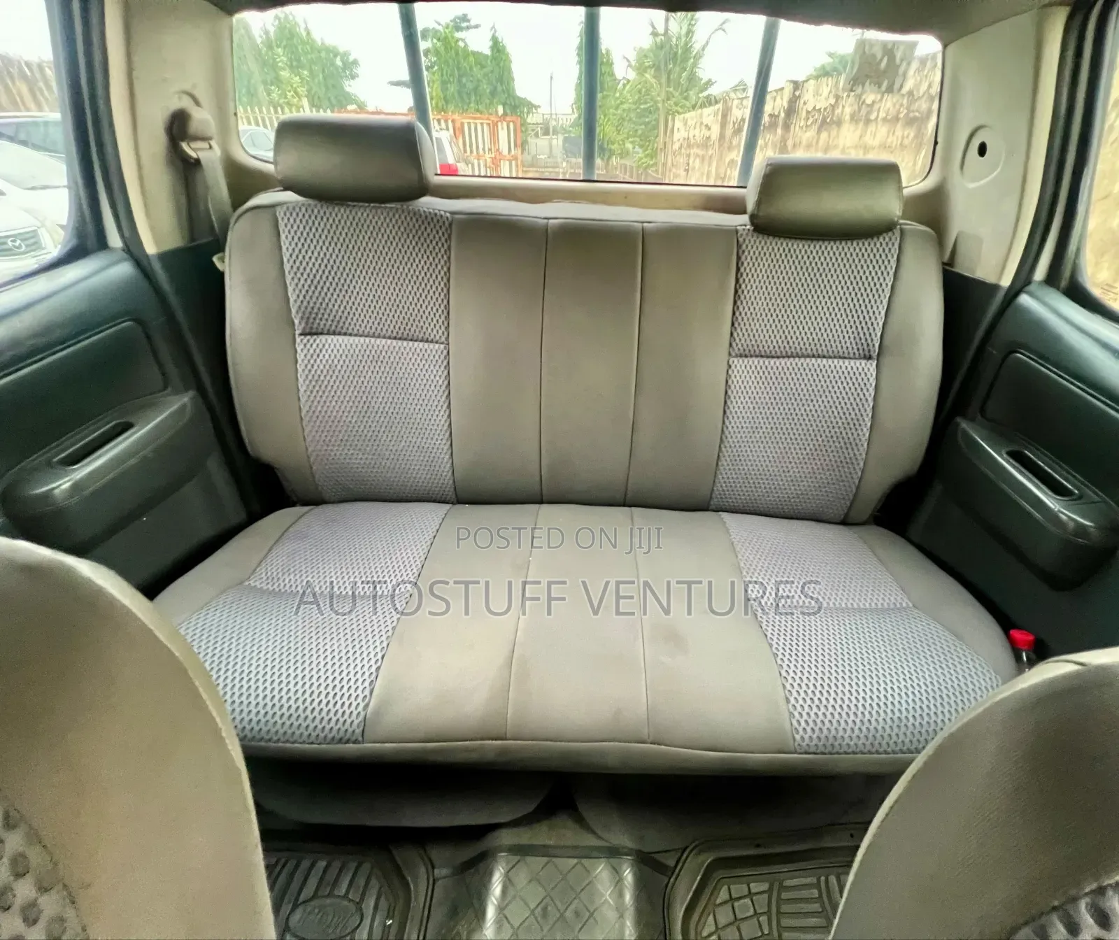 Toyota Hilux 2012 White