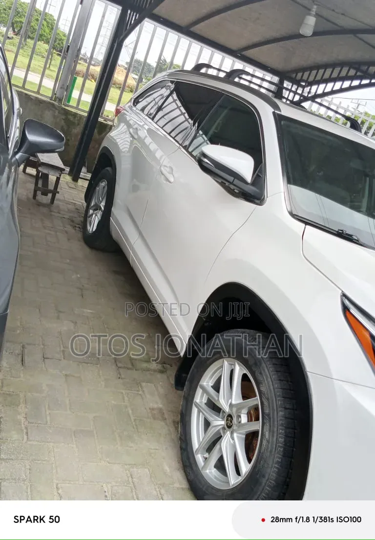 Toyota Highlander Limited V6 4x4 (3.5L 6cyl 6A) 2016 White