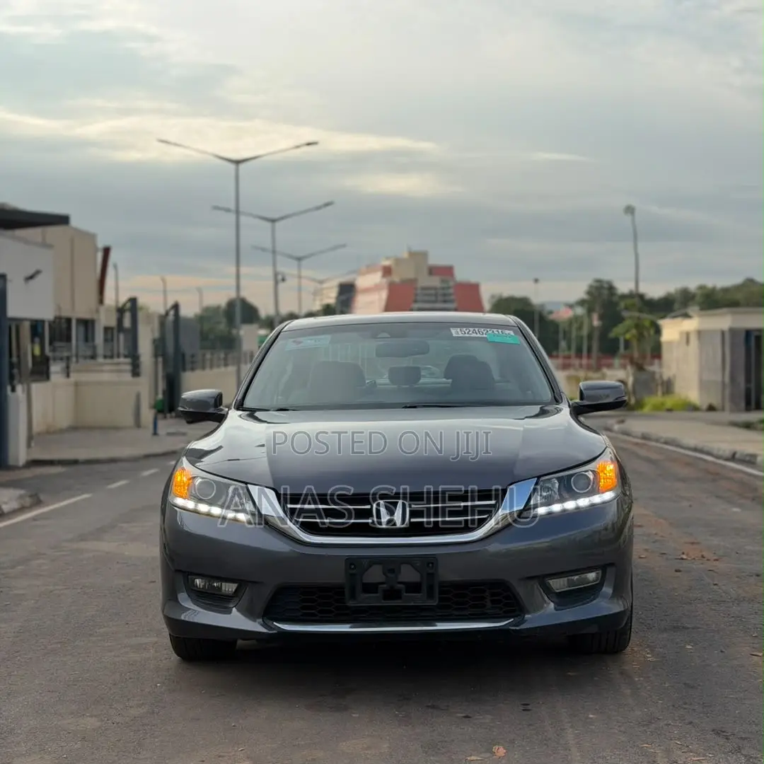Honda Accord EX-L V-6 4dr Sedan FWD (3.5L 6cyl 6A) 2013 Gray