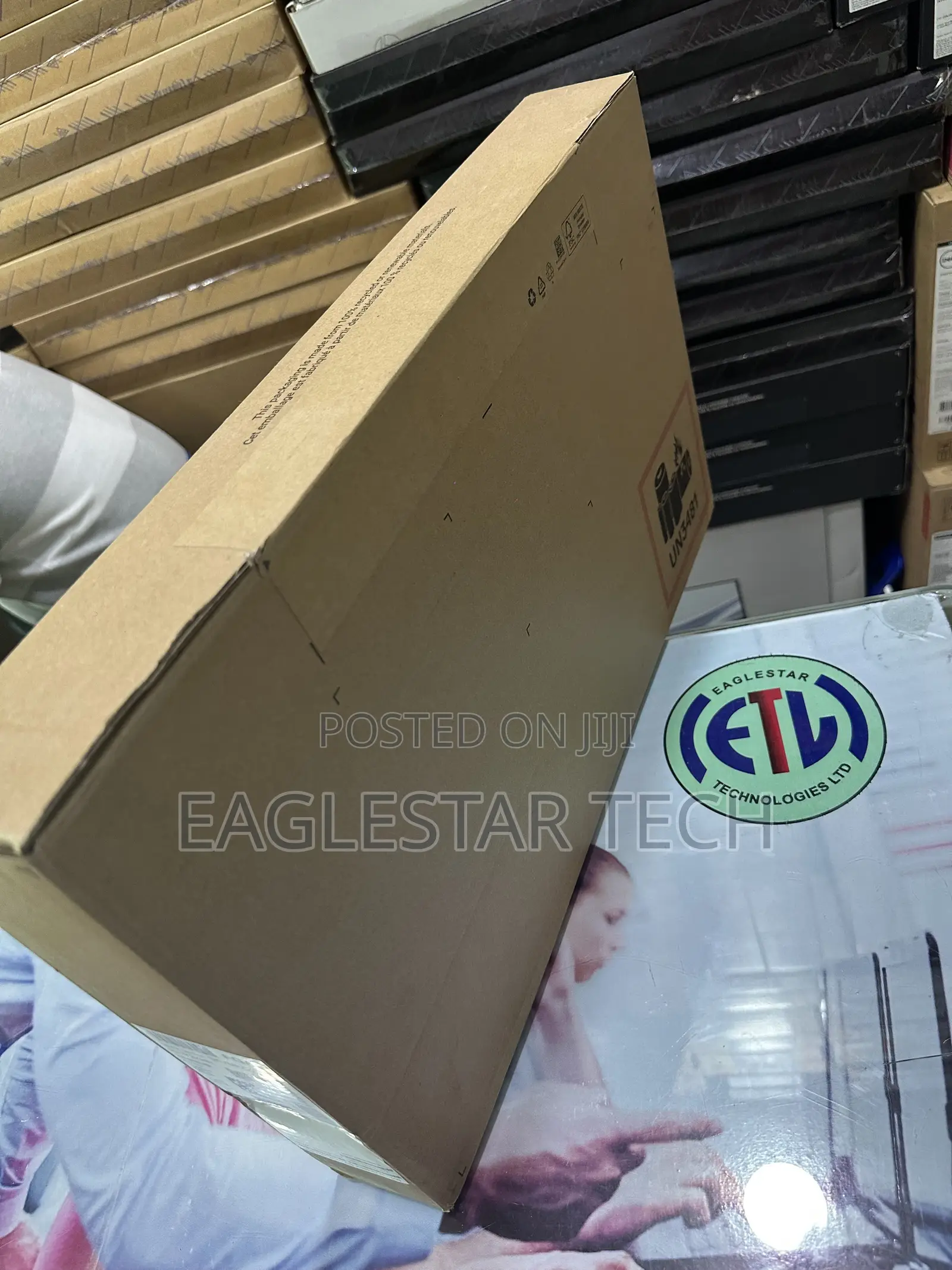 New Laptop Dell 16GB Intel Core 7 SSD 1T