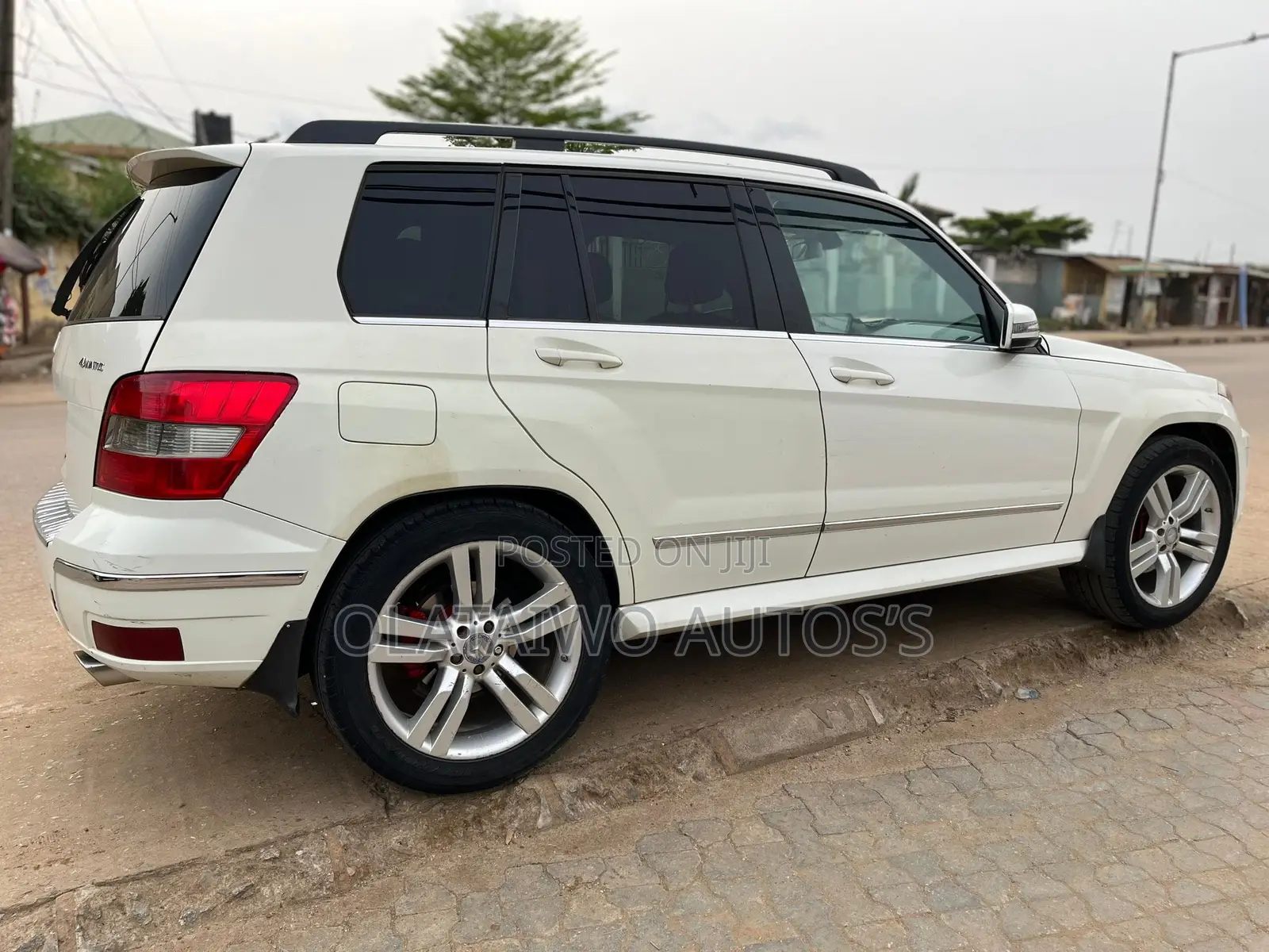 Mercedes-Benz GLK-Class 350 4MATIC 2010 White