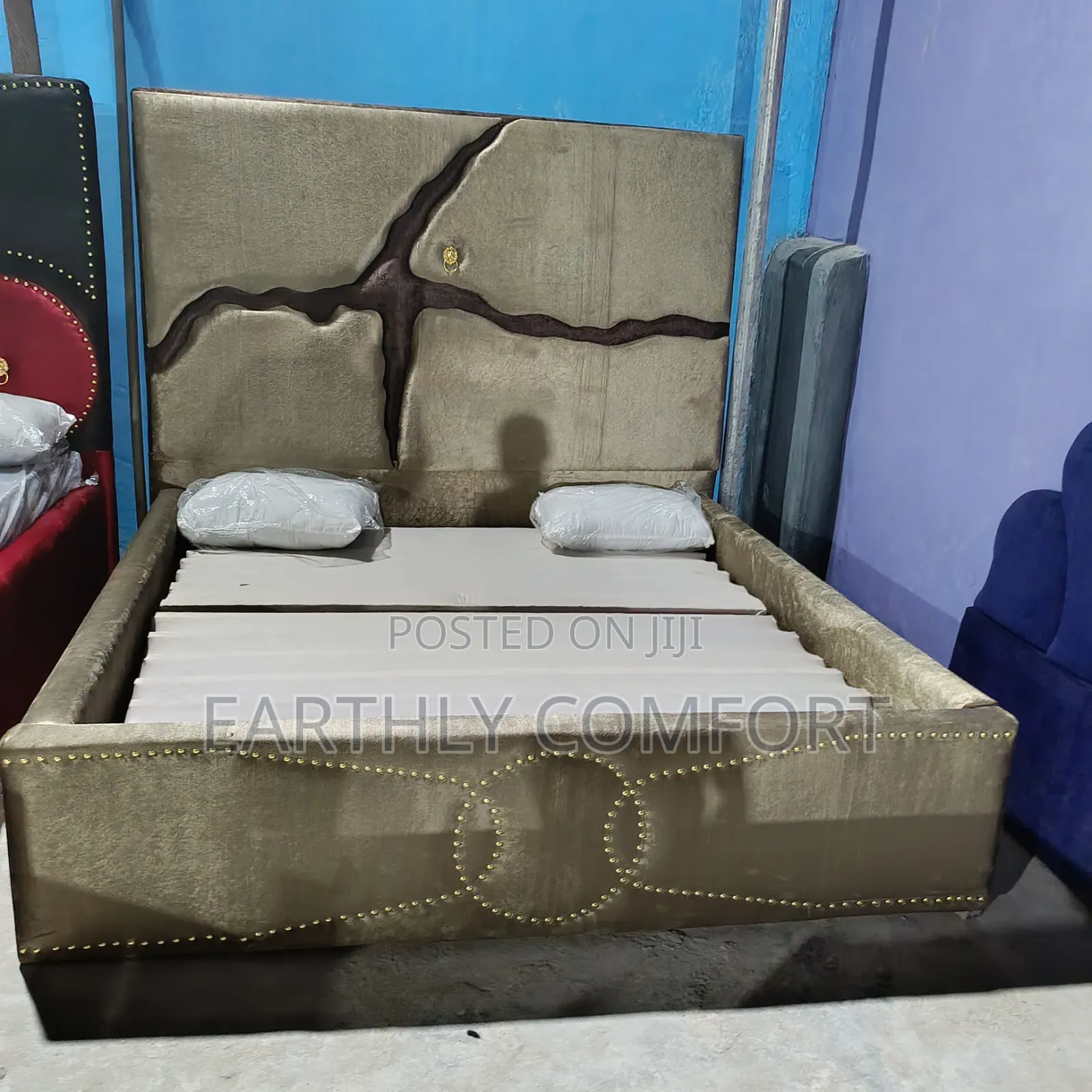 Mordern 6 by 6 Latest Bedframe Design