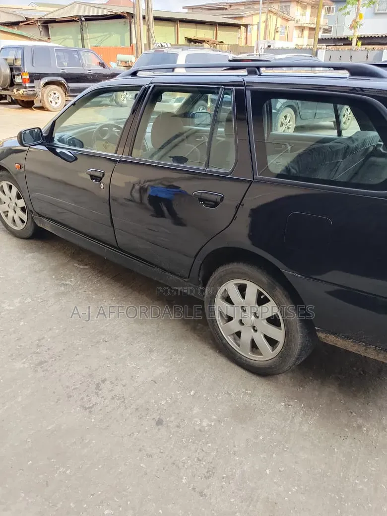Nissan Primera 2003 Black