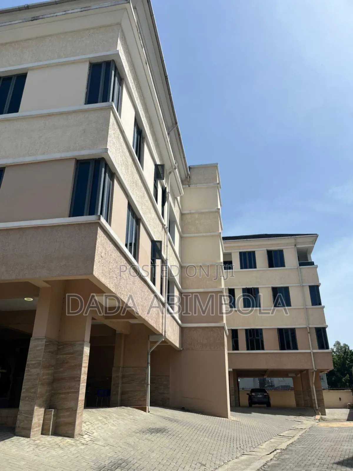 Furnished 3bdrm Apartment in Parkview Estate for rent