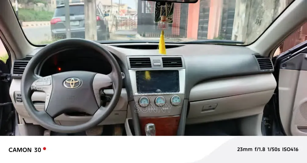 Toyota Camry XLE 4dr Sedan (2.4 4cyl 5A) 2008 Gray