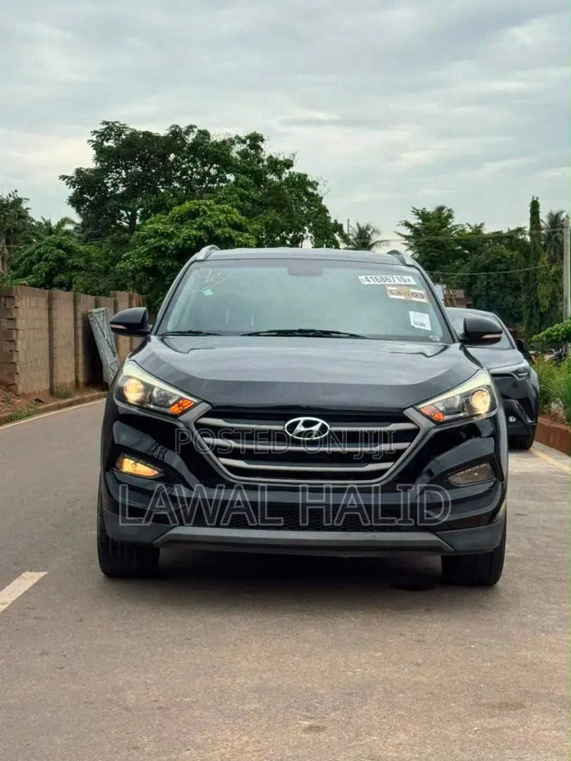 Hyundai Tucson 2018 Black